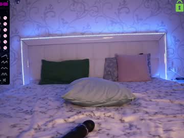female cam girl fallen_angel_18 image #2468779