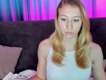 female cam girl emily_tayl0r image #3081851