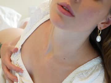 female cam girl ellaa91 image #1974419