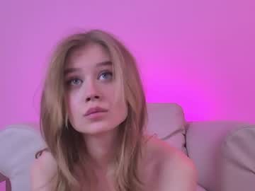 female cam girl shycinderella image #332060