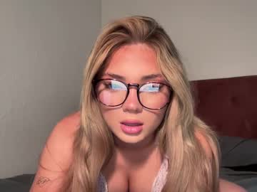 female cam girl lolkylie image #4078882