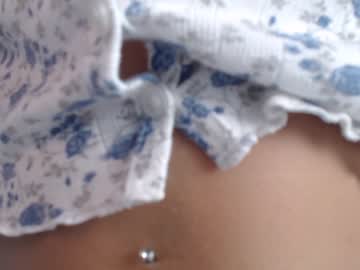 female cam girl eat_mee_out image #2496708