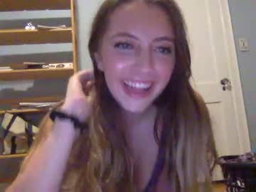 female cam girl kylie_x_heart image #202365