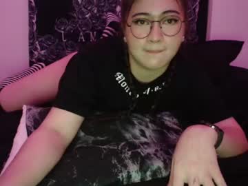 female cam tranny dreamycreamyst image #891220