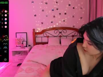 female cam girl aisneon image #921623