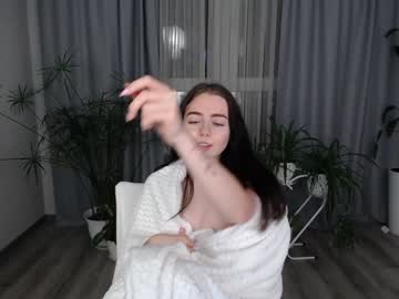 female cam girl nika_konovalova image #2376153