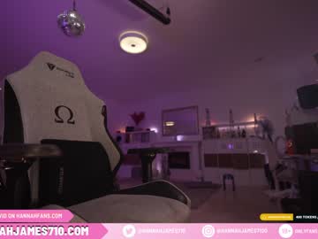 female cam girl hannahjames710 image #2758896