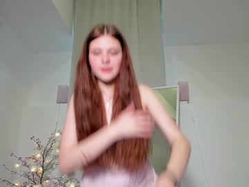 female cam girl k_a_r_o_l_i_n_a image #2388957