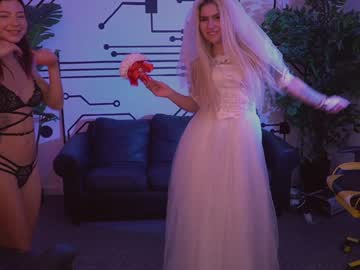 female cam couple anabel054 image #3077603