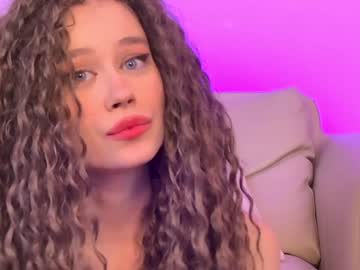 female cam girl shycinderella image #512335