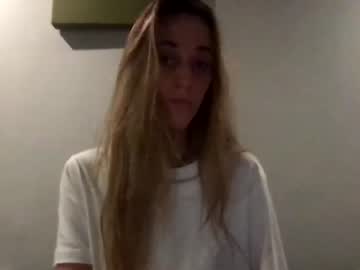female cam girl blondiebabbby420 image #2996106