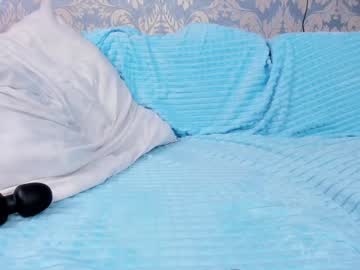 dieraalkins  female  webcam