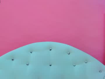 victoriaevery  female  webcam