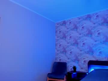 female cam girl 8a8y_nura image #3383321
