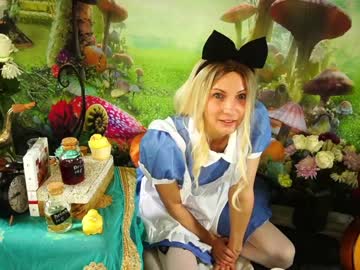 female cam girl kaileeshy image #1479910
