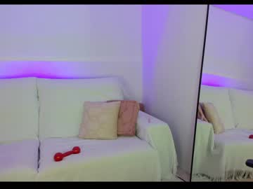 female cam girl jeangreybianca image #1981018
