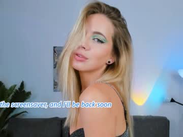 female cam girl emmi_rosee image #2689364
