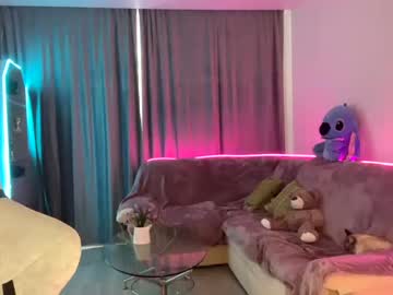 female cam girl oh_honey_ image #2215757