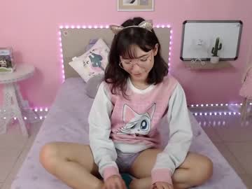 female cam girl little_effy18 image #1887790