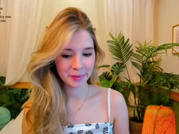 female cam girl milablush image #3392358
