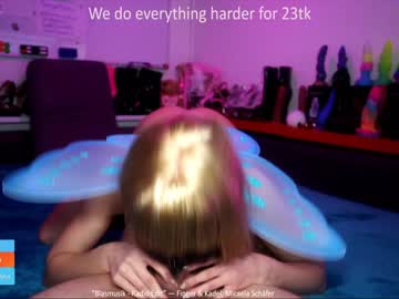 female cam couple ana__lingus image #3494409