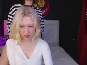 female cam girl julia_tina image #1131996