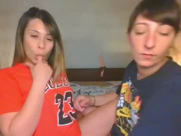 female cam couple sweet_paris69 image #445577