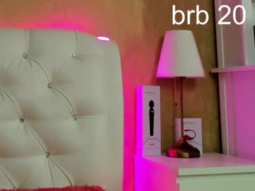 female cam girl maaarynip image #259868