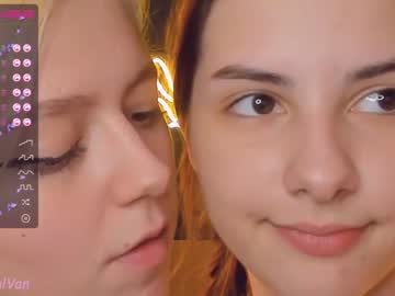 female cam girl iliziamain image #1626667
