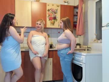 female cam couple juliana35 image #1477958