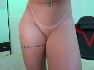 female cam girl jeangreybianca image #1737771