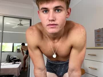 female cam couple davidthompson44 image #4054634