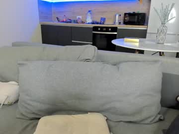 female cam girl girl_of_yourdreams image #1683871
