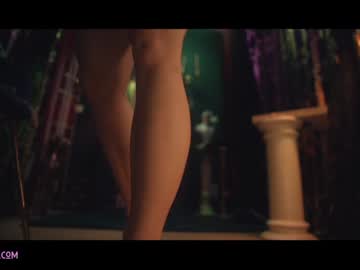 female cam girl lucieoude_ image #2026082