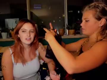 female cam couple sunshinekate image #590289