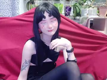 linda_harrisons  female  webcam