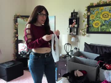 female cam girl ellynaomi image #435524
