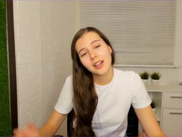 female cam girl carolineprise image #648759