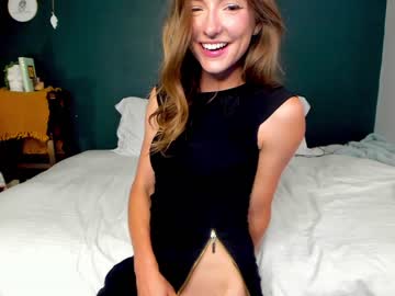 female cam girl innocentprovenguilty image #2333935