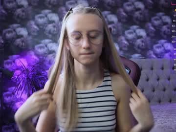 female cam girl angeellina image #3778091