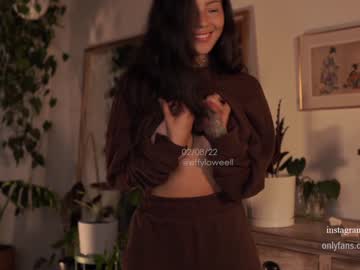 female cam girl effyloweell image #2341837