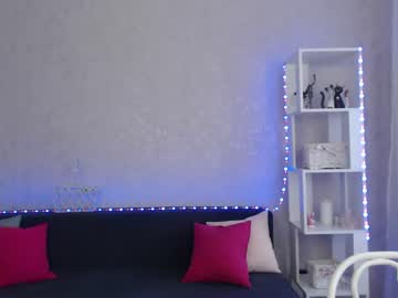 female cam girl ellyloy image #3146404