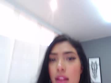female cam girl mia_cooper1 image #1026064