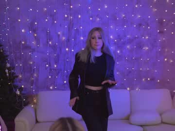 female cam couple anabel054 image #3285316
