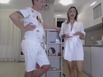 female cam couple nolimitscoupl3 image #3000190