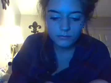 female cam couple whodat9 image #518264
