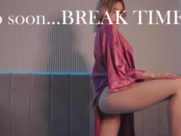 female cam girl angella_kleee image #3812262