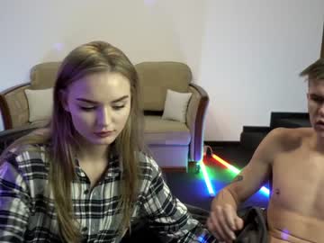 female cam couple kira0541 image #644724