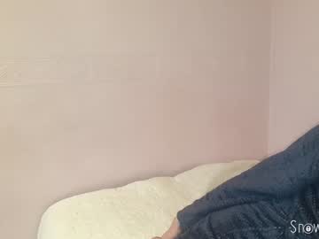 female cam couple snowyphoenix image #1179679