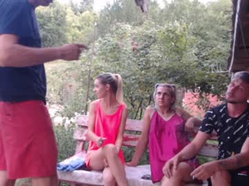 female cam couple danamily image #2124071